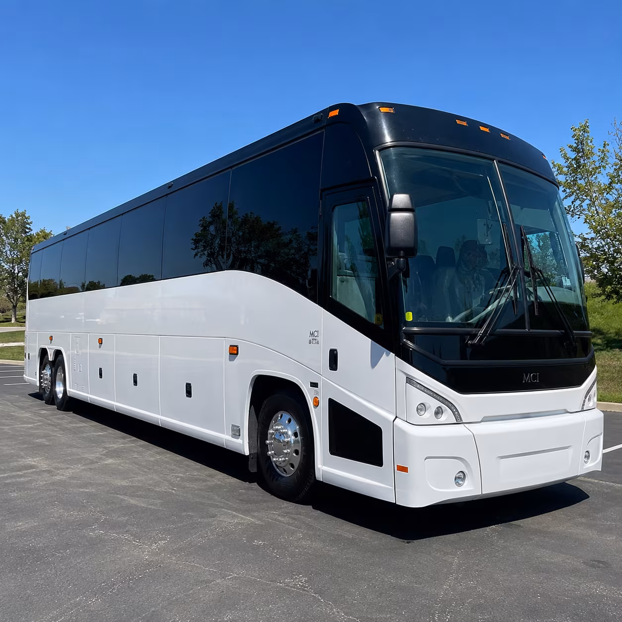 hamilton charter bus