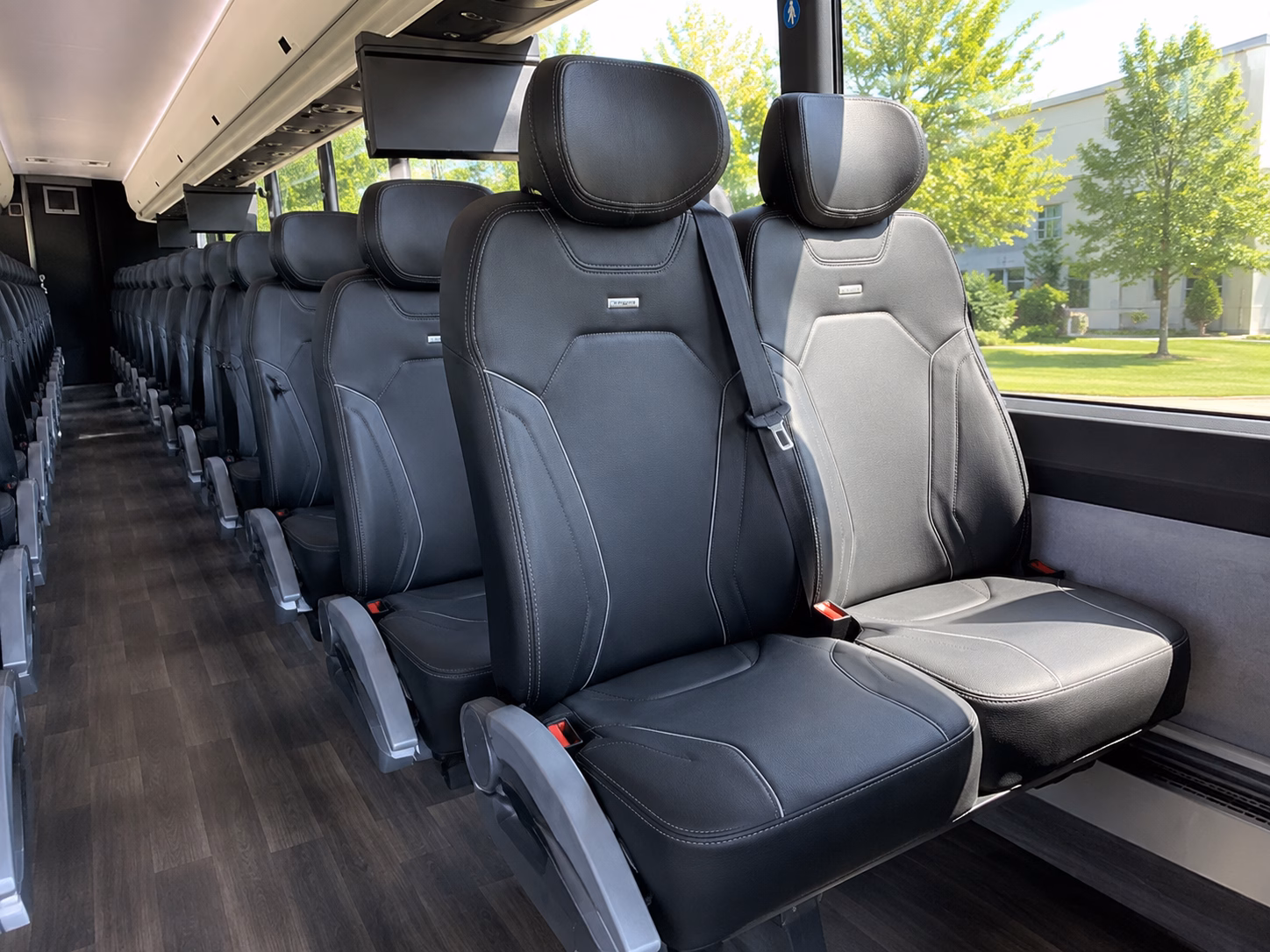 levittown bus rentals