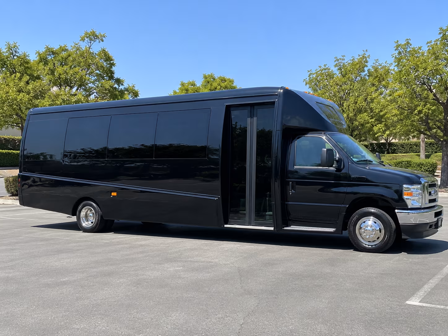 mount laurel bus rentals